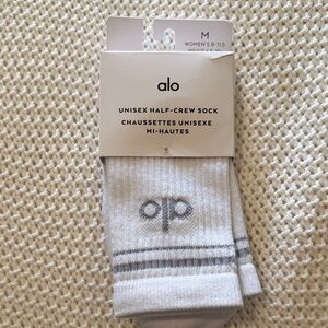 ALO Yoga Light Gray Unisex Half-Crew Socks